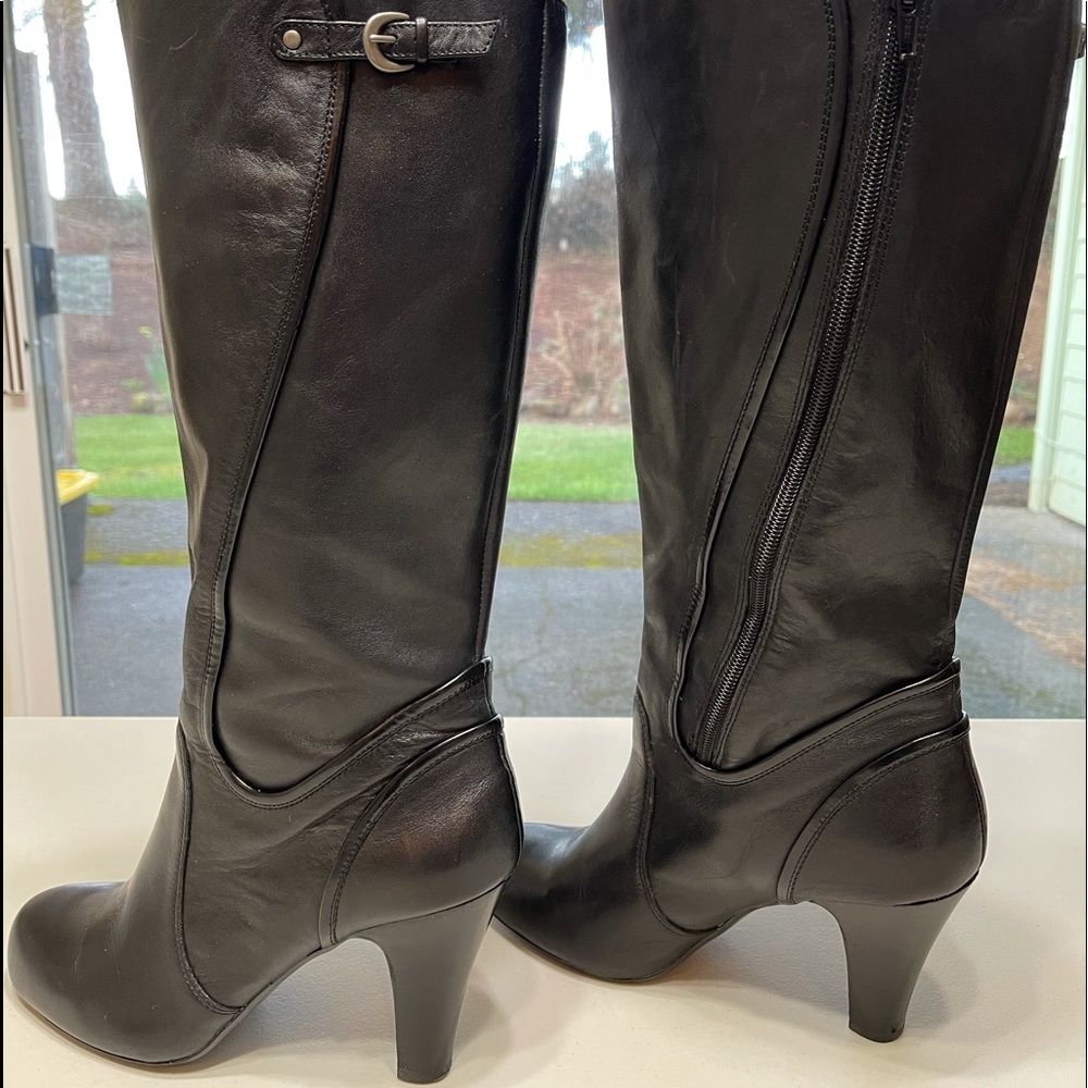 Black sz 10 women’s leather heeled boots